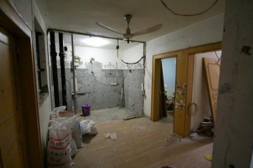 蘇州衛生間拆除拆舊專業還原毛坯