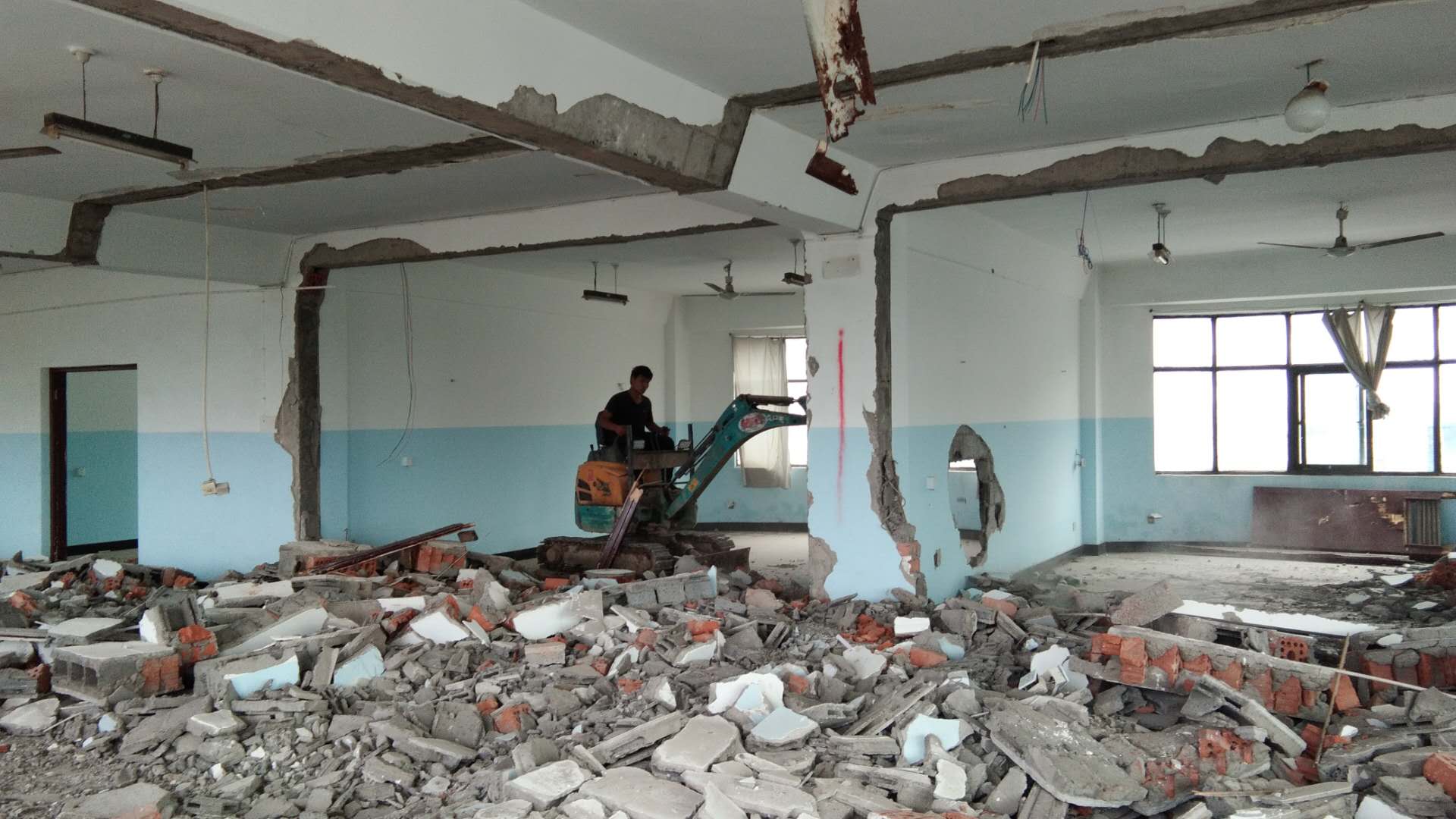 蘇州室內裝修拆除拆舊工程找哪家信息推薦服務至上