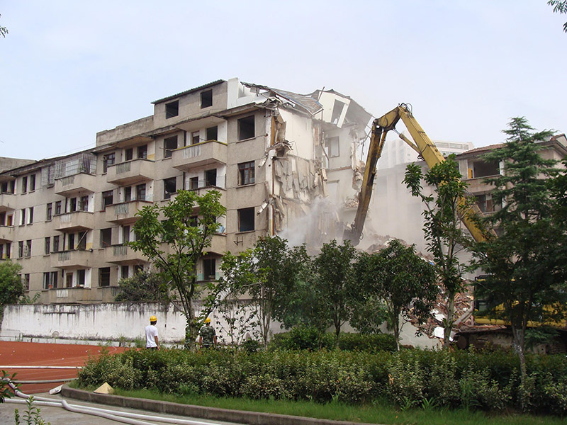 太倉地板拆除回收專業(yè)還原毛坯金質(zhì)服務(wù)質(zhì)優(yōu)價廉